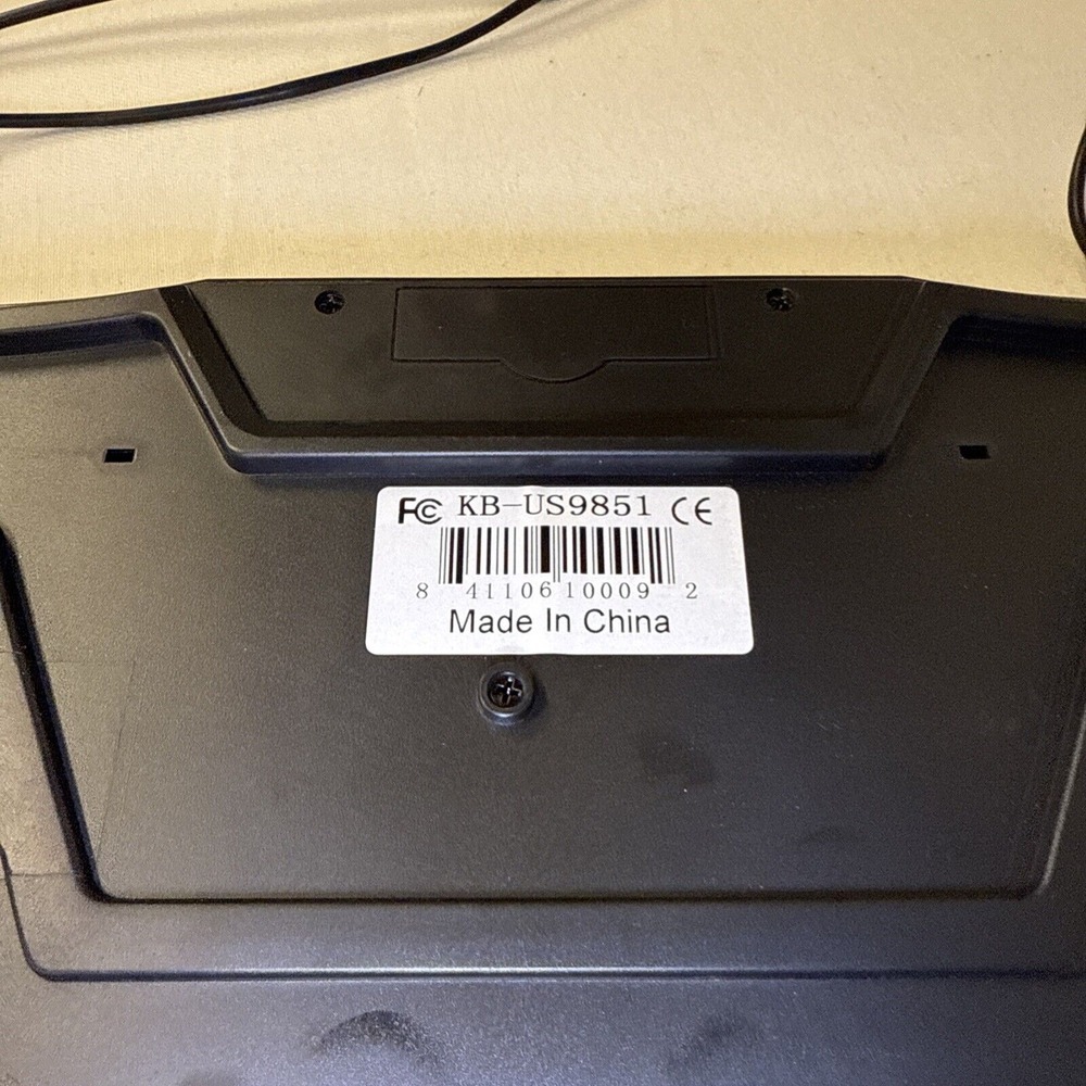 iMicro KB-819EB Wired Keyboard, Tested Works, Computer, Electronics, Typing - Picture 3 of 4
